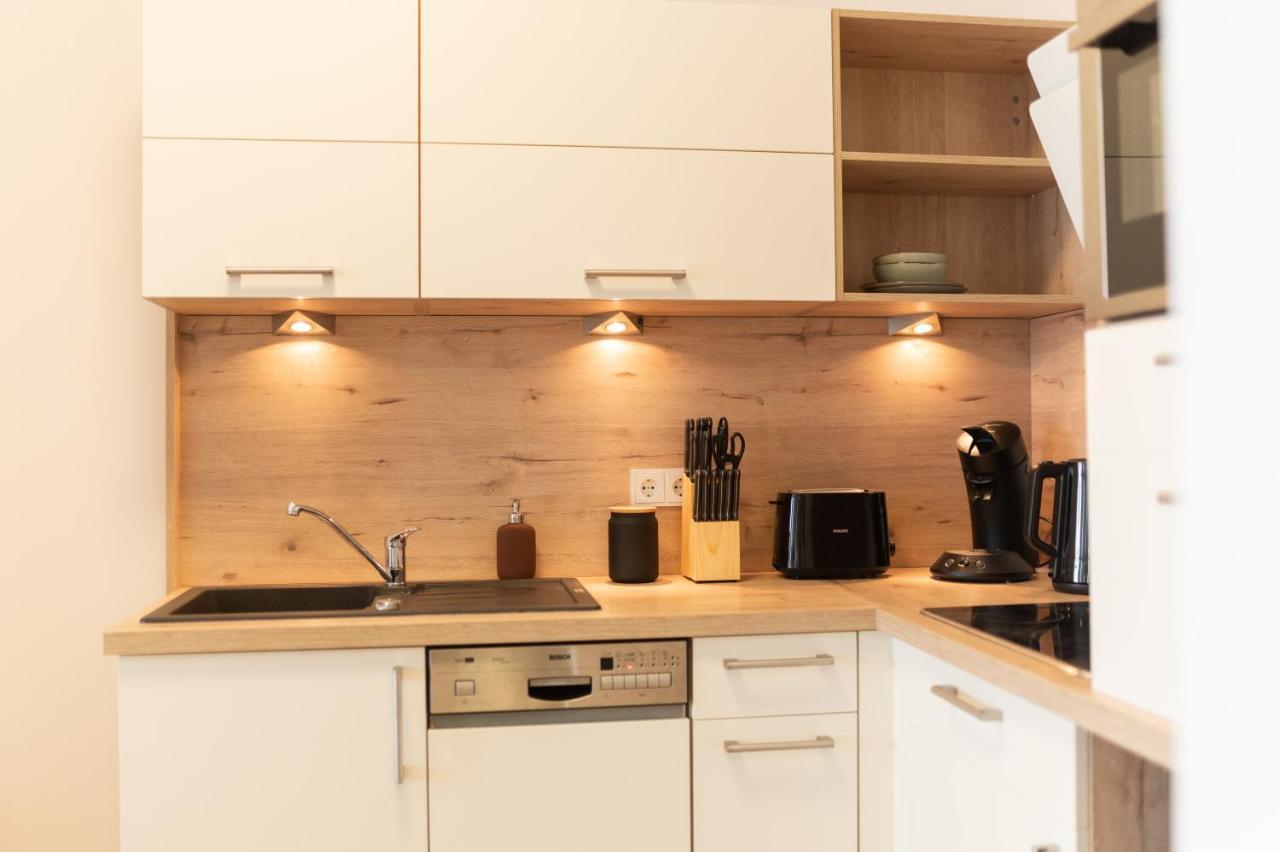 Dwellstay - Modernes Apartment I 55Qm I 2 Zimmer I Kueche I Bad I Terrasse I Tv I Wlan Bad Hersfeld Exteriér fotografie